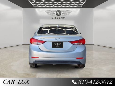 Used 2016 Hyundai Elantra SE image 4