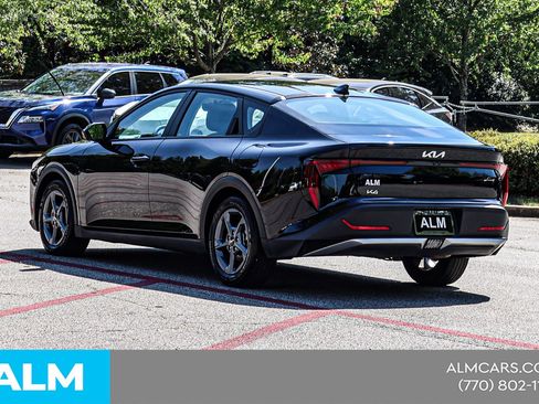 Used 2025 Kia K4 LXS FWD image 9