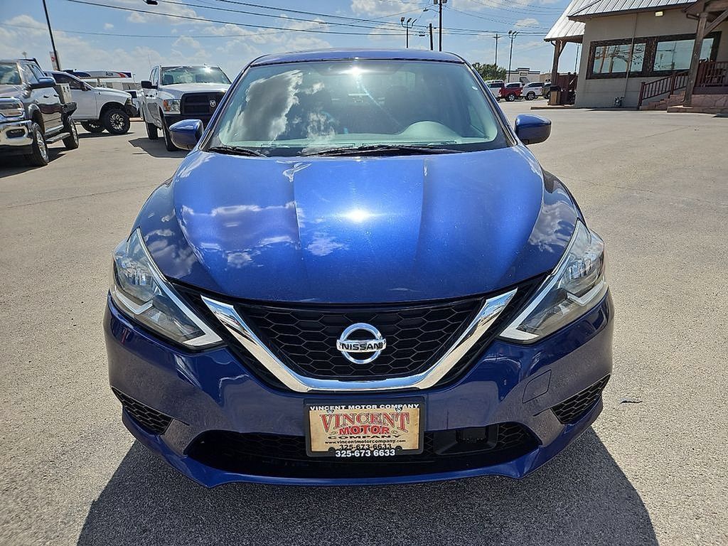 Used 2019 Nissan Sentra SV w/ Special Edition Package FWD image 12