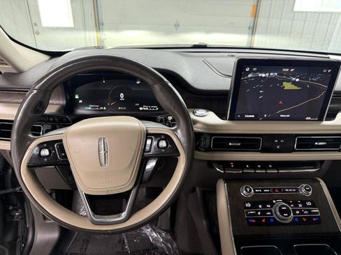 Used 2020 Lincoln Aviator Reserve w/ Elements Package Plus image 15