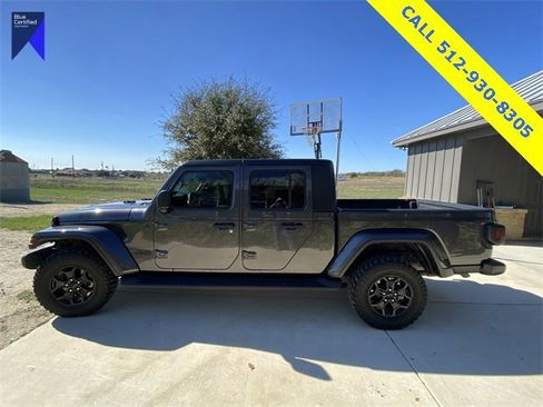 Used 2023 Jeep Gladiator Willys image 17