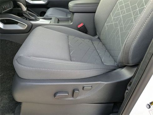 New 2026 Nissan Frontier SV w/ SV Convenience Package image 15