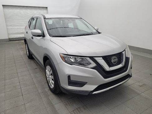 Used 2018 Nissan Rogue S FWD image 13