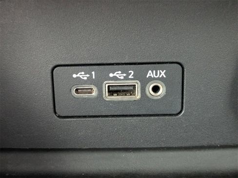 Used 2021 Nissan Sentra SV image 27