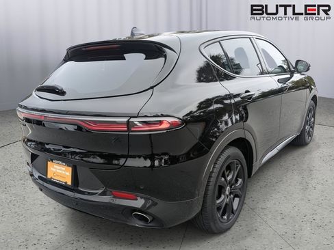 Used 2024 Dodge Hornet R/T Plus w/ Tech Pack Plus w/o Parking image 6