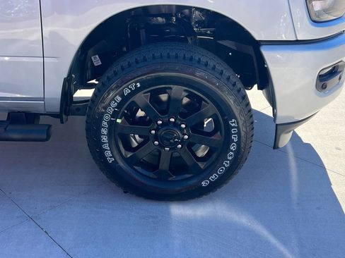 New 2026 RAM 2500 Tradesman AWD/4WD image 10