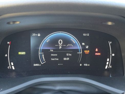 Used 2025 Toyota Camry SE image 18