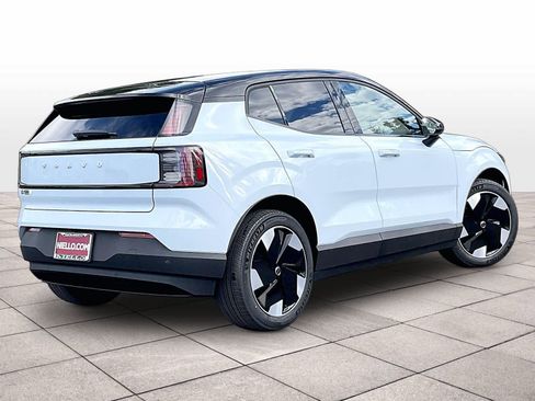 New 2026 Volvo EX30 Plus w/ Climate Package image 4