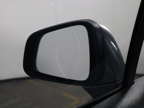 Used 2019 Chevrolet Trax LT w/ LT Convenience Package FWD image 37