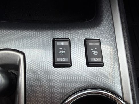 Used 2020 Nissan Pathfinder SL image 29