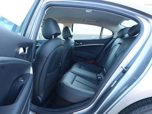 New 2026 Genesis G70 2.5T image 24