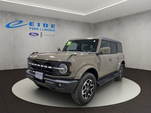 Certified 2025 Ford Bronco Outer Banks AWD/4WD image 5
