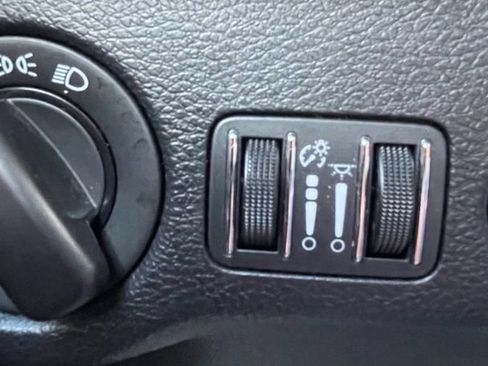 Used 2016 Dodge Challenger SXT w/ Super Sport Group (SS/T) RWD image 20