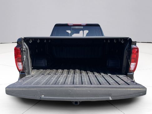 Used 2024 GMC Sierra 1500 SLE w/ Preferred Package AWD/4WD image 25
