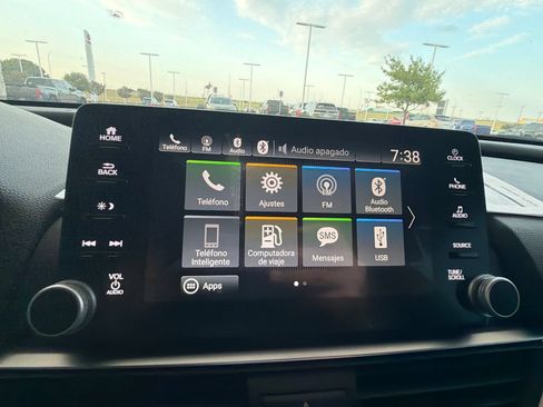 Used 2018 Honda Accord Sport image 27