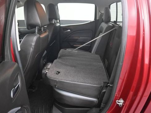 Used 2019 Chevrolet Colorado Z71 AWD/4WD image 30