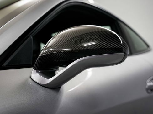 Used 2016 Porsche 911 R RWD image 37