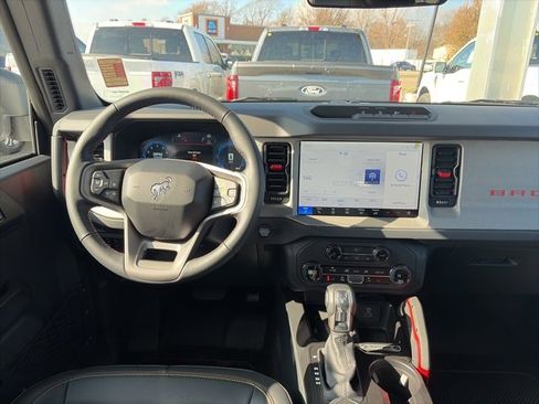 New 2025 Ford Bronco Big Bend w/ Black Diamond Package image 14