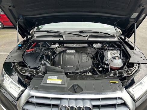 Used 2020 Audi Q5 2.0T Premium Plus w/ Premium Plus Package image 29