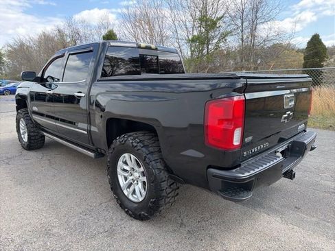 Used 2018 Chevrolet Silverado 1500 High Country image 4