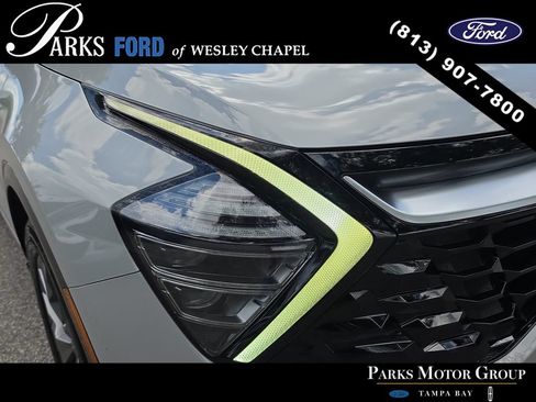 Used 2024 Kia Sportage SX FWD image 6