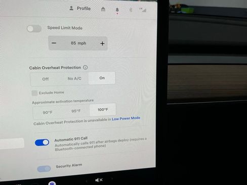 Used 2025 Tesla Model Y Performance image 38