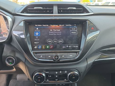 Used 2022 Chevrolet TrailBlazer LT w/ Convenience Package image 20