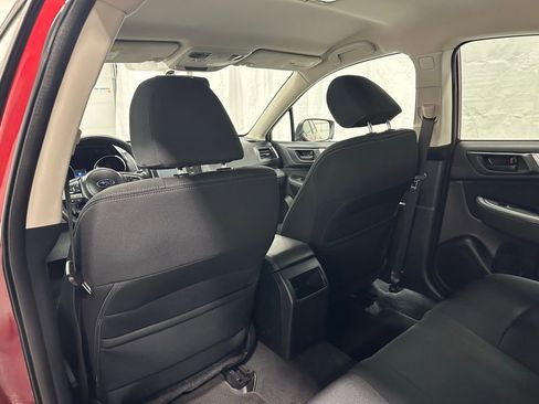 Used 2017 Subaru Legacy 2.5i AWD/4WD image 41