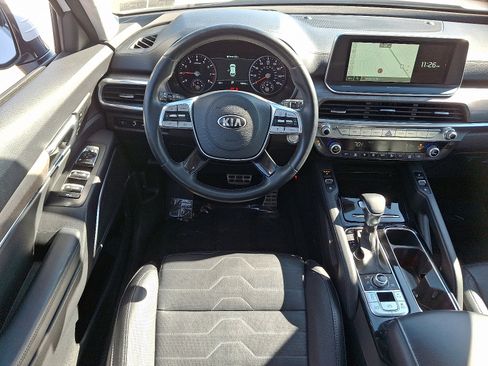 Used 2021 Kia Telluride SX w/ SX Prestige Package image 12
