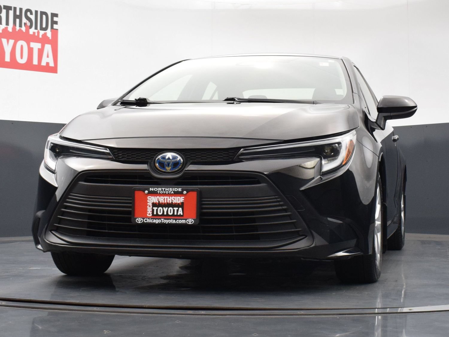 Used 2023 Toyota Corolla LE w/ LE Convenience Package FWD image 29