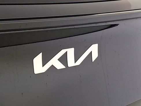 Used 2025 Kia Sportage EX FWD image 36