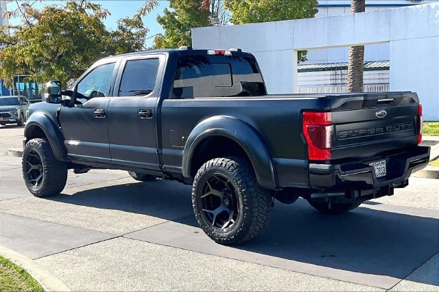 Used 2022 Ford F250 Lariat w/ Tremor Off-Road Package AWD/4WD image 12
