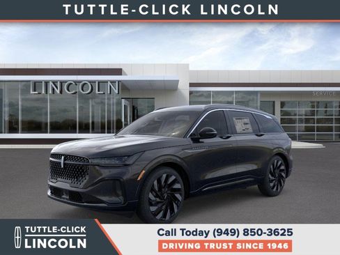 New 2026 Lincoln Nautilus Black Label w/ Jet Appearance Package image 1