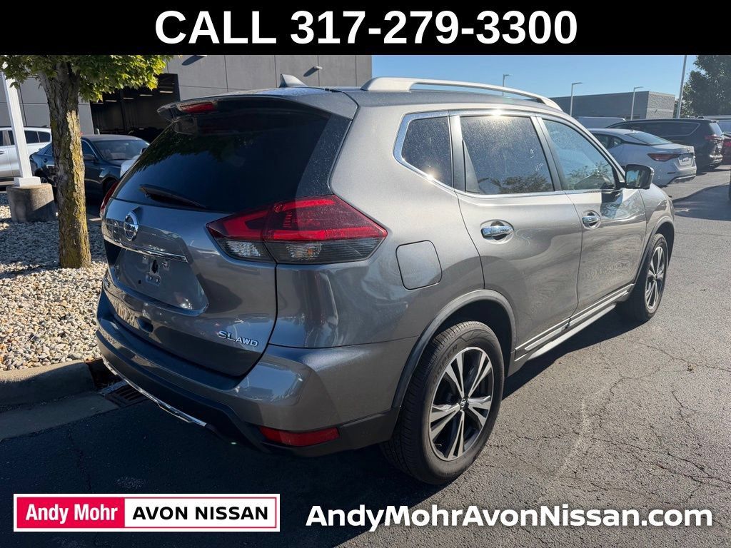 Used 2018 Nissan Rogue SL AWD/4WD image 6