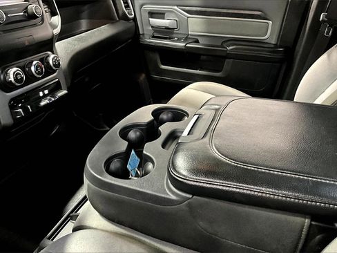 Used 2021 RAM 2500 Big Horn image 19