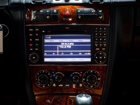 Used 2011 Mercedes-Benz G 55 AMG 4MATIC image 39
