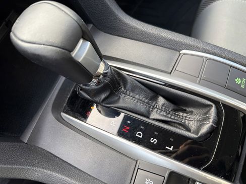 Used 2020 Honda Civic EX image 24