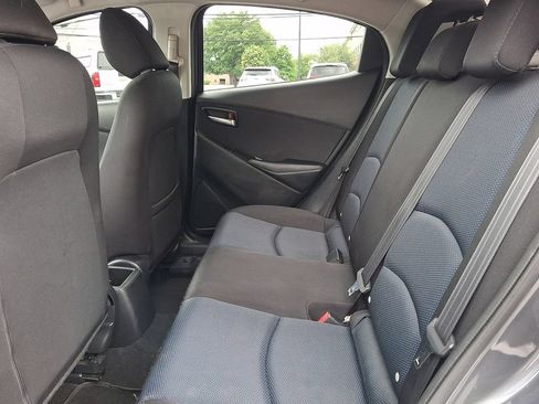 Used 2017 Toyota Yaris iA FWD image 12