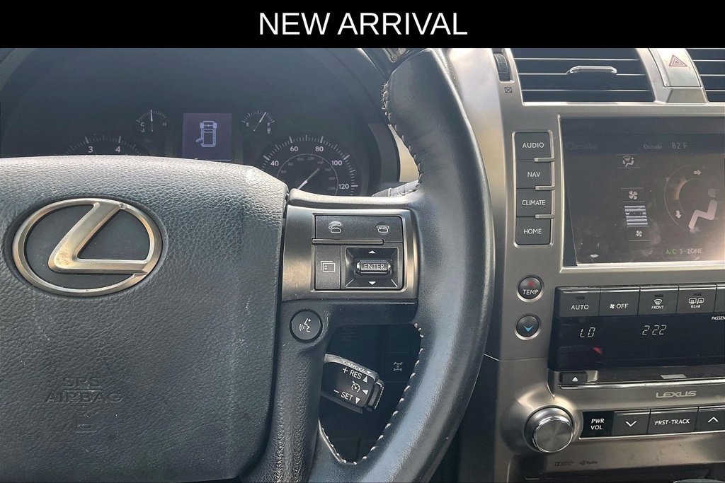 Used 2015 Lexus GX 460 w/ Premium Package AWD/4WD image 17