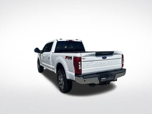 Used 2020 Ford F250 Lariat w/ Lariat Ultimate Package AWD/4WD image 7