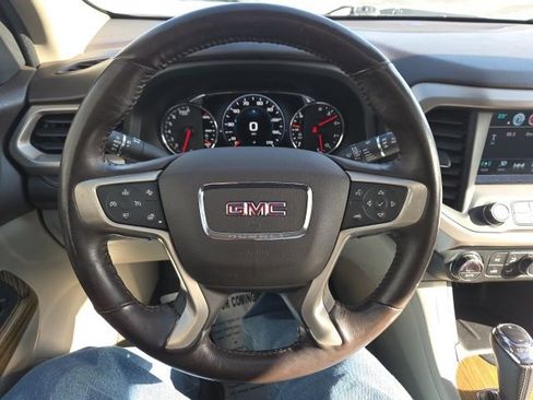 Used 2017 GMC Acadia Denali w/ Technology Package image 37