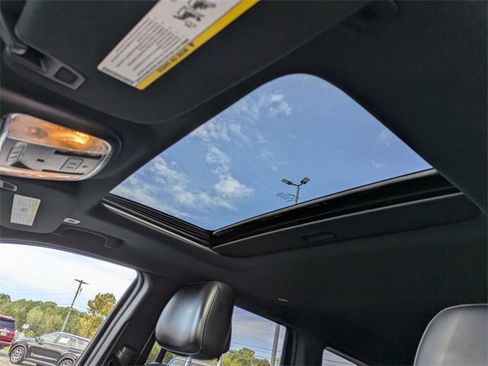 Used 2021 Jeep Grand Cherokee Limited image 26