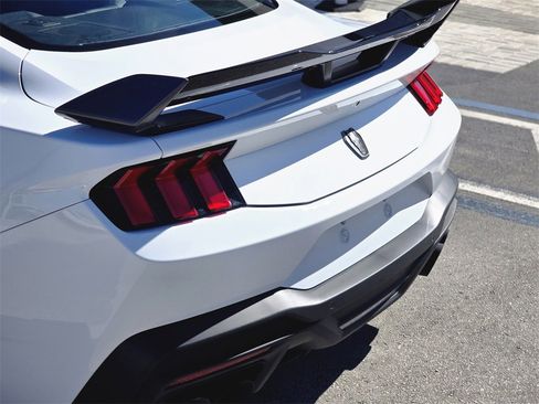 Used 2024 Ford Mustang Dark Horse w/ Dark Horse Handlin Package image 8