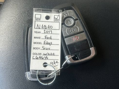 Used 2017 Ford Edge SEL w/ Equipment Group 201A AWD/4WD image 39