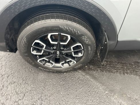 Used 2024 Hyundai Santa Cruz SEL w/ Activity Package image 35