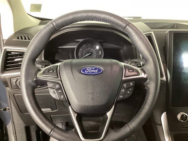 Used 2024 Ford Edge Titanium w/ Equipment Group 301A AWD/4WD image 16
