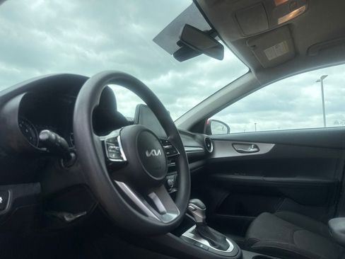 Used 2023 Kia Forte LXS FWD image 32