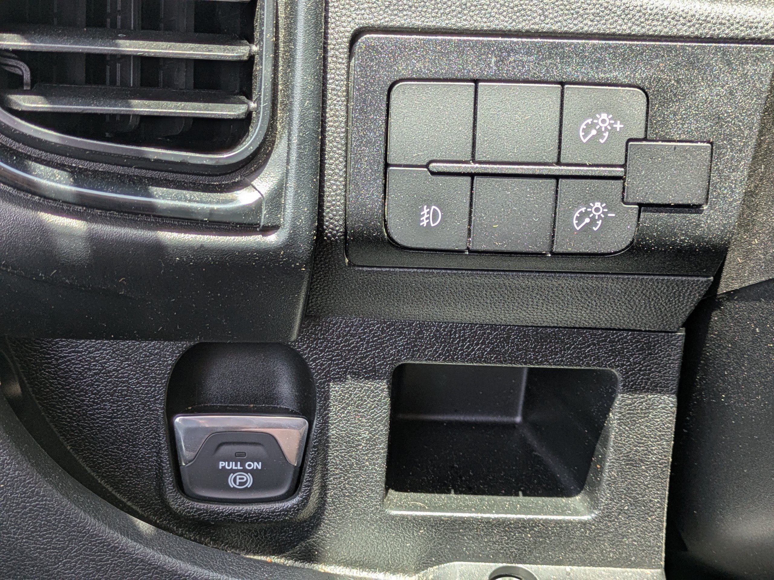 Used 2026 RAM ProMaster 2500 w/ Convenience Group FWD image 19