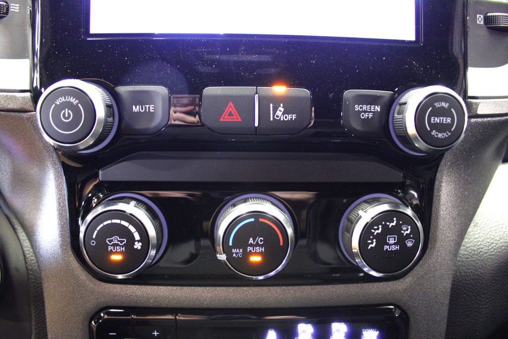 New 2026 RAM 1500 Tradesman AWD/4WD image 22