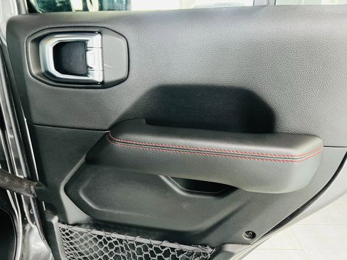 Used 2020 Jeep Gladiator Rubicon image 23